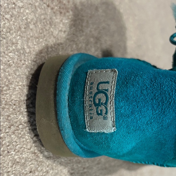 Turquoise Women’s UGGs - Picture 3 of 4
